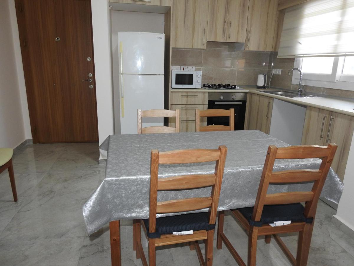 Alp Apartment Фамагуста Екстер'єр фото